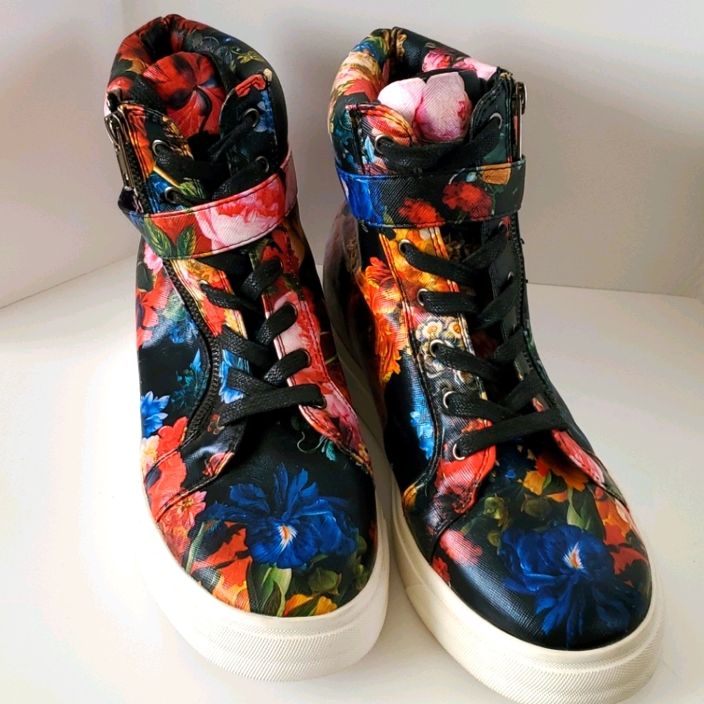 Justfab zinnia floral Hightower sneakers